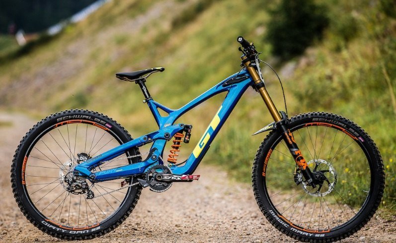 GT Bicycles downhill kolo – plná odpružení, 27,5"